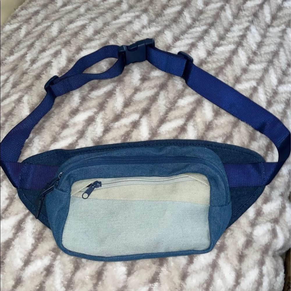 Vintage denim fannypack bumbag